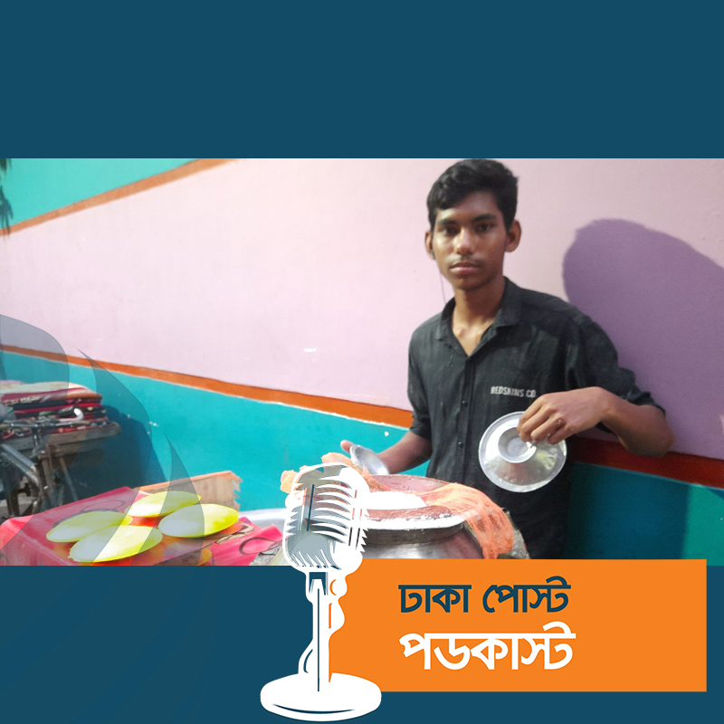 মোড়ে মোড়ে শীতের পিঠা