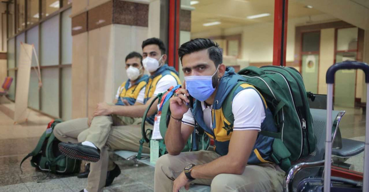 করোনায় দিশেহারা পাকিস্তান দল, সিরিজ হবে তো?