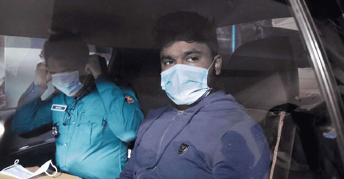 দিহানের বাসায় একাই যায় আনুশকা