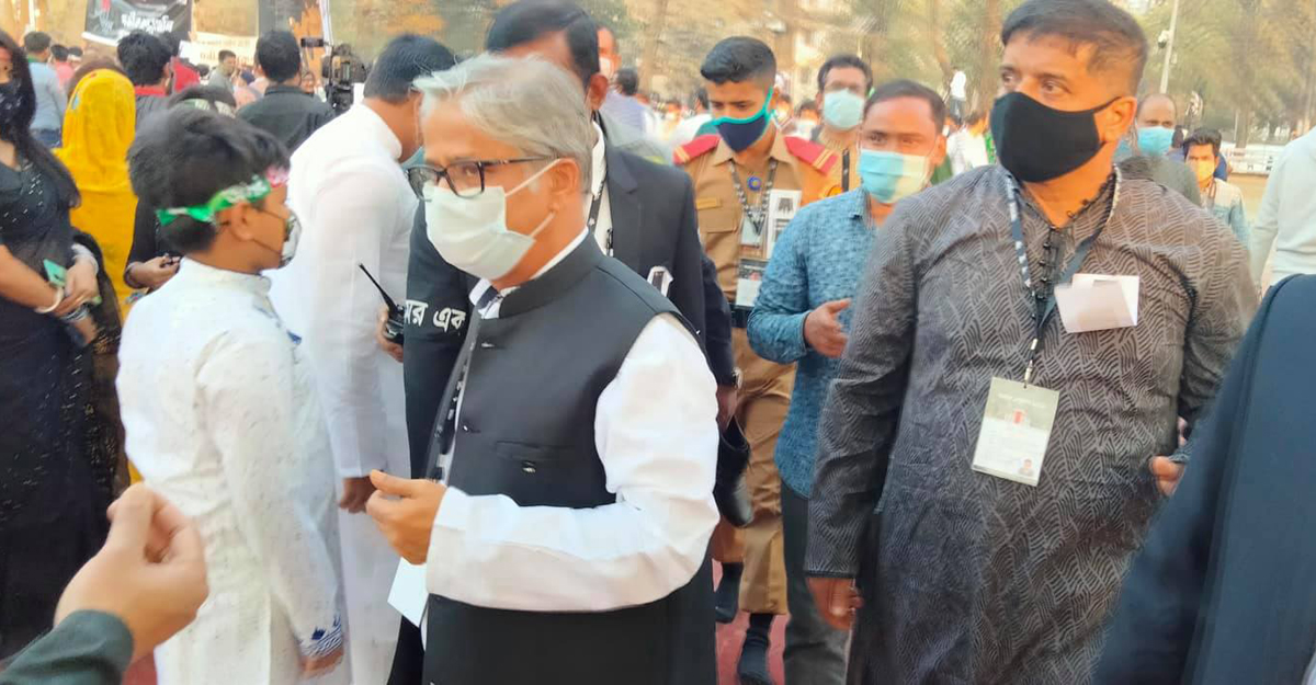 ঢাকা বিশ্ববিদ্যালয়ের (ঢাবি) উপাচার্য মোহাম্মদ আখতারুজ্জামান