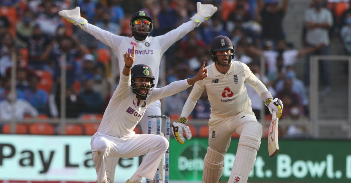 ১১২-তেই শেষ ইংল্যান্ড, দাপট ভারতের