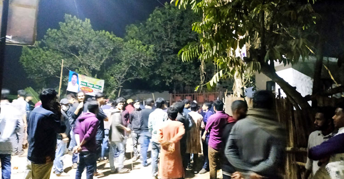 শিক্ষার্থীদের ওপর হামলার ঘটনায় মামলা করবে জাবি প্রশাসন