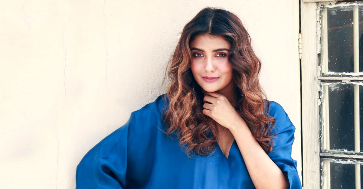 রহস্যের আড়ালে পার্ণো মিত্রের বিশেষ মানুষ