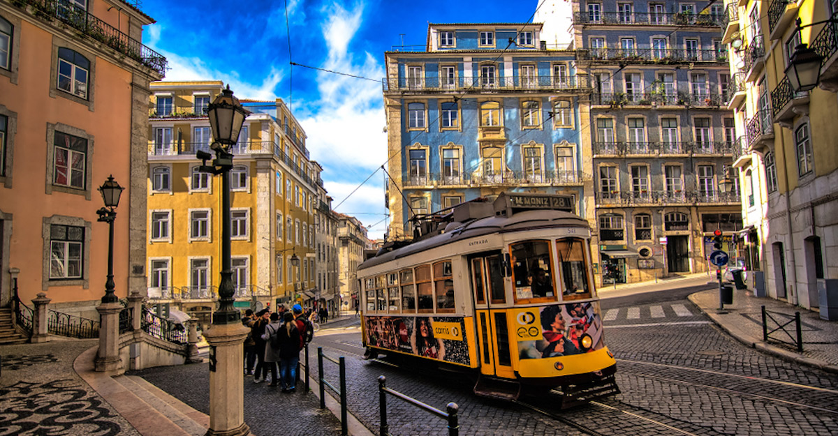 পর্তুগালে অভিবাসনের সুযোগ-সুবিধা