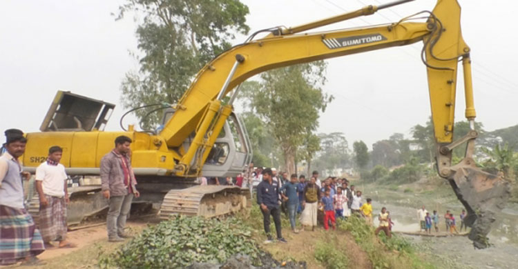 কোদালীছড়া খননকাজের উদ্বোধন করা হয়