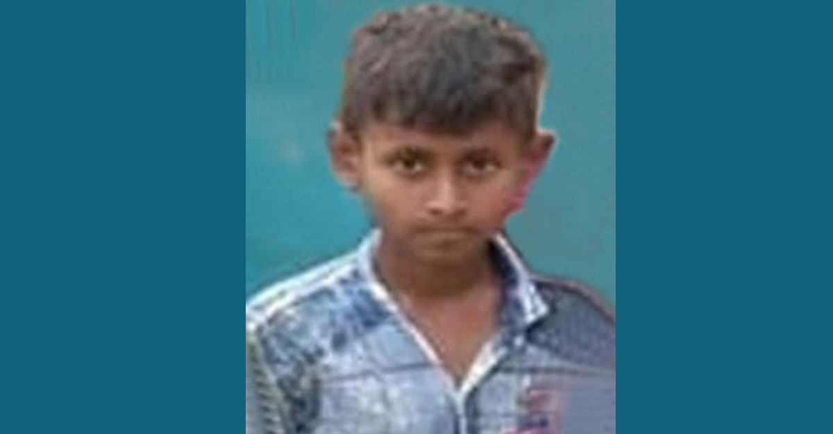 স্মার্টফোন কিনে না দেওয়ায় ৮ বছরের শিশুর আত্মহত্যা