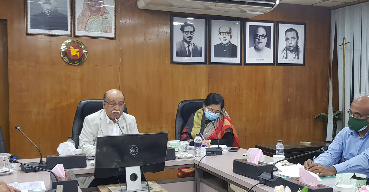অজুহাত না দিয়ে চালিয়ে যেতে হবে প্রকল্পের কাজ