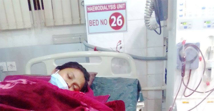যখন হাসপাতালে কিডনি ডায়ালাইসিস চলছিল