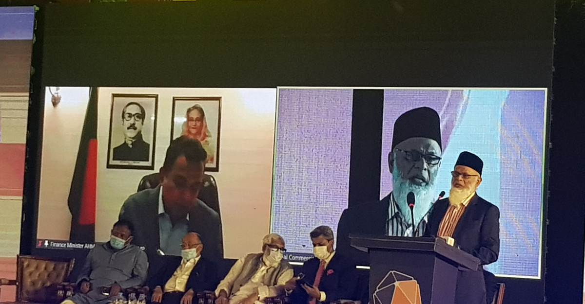 ব্যবস্থাপনা কর্তৃপক্ষ নয়, ব্যাংক চালায় পরিচালনা পর্ষদ