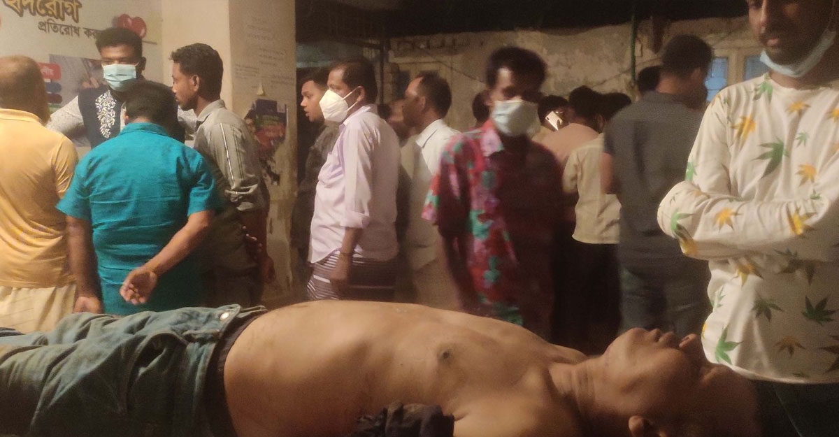 ফরিদপুরে চা দোকানে প্রবাসীকে কুপিয়ে হত্যা