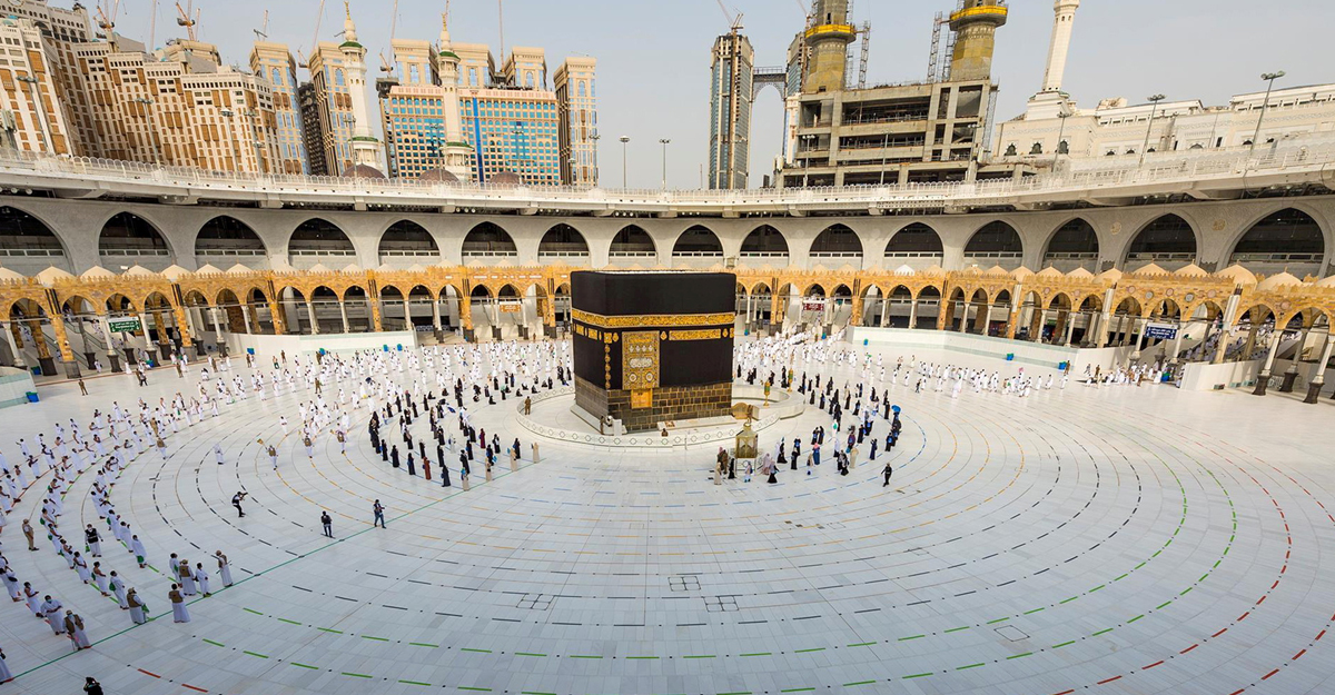 বাংলাদেশ থেকে এবারও কেউ হজে যেতে পারছেন না