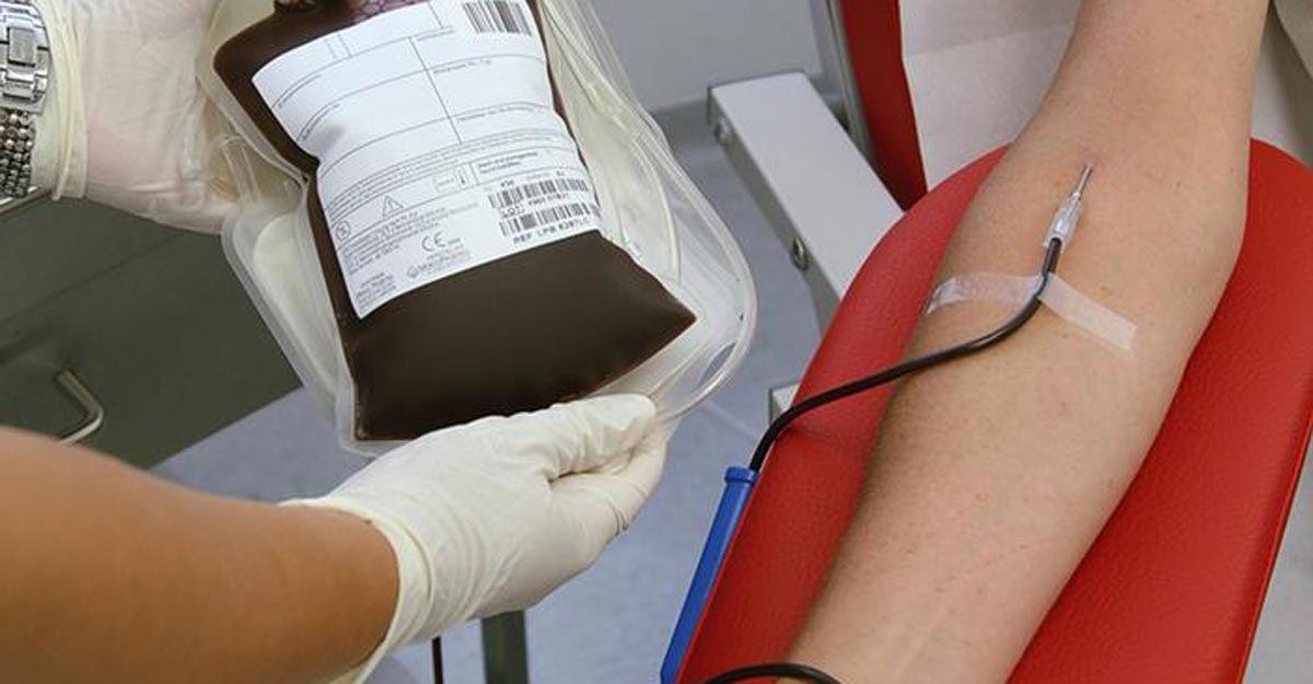 চাহিদার ১৪ শতাংশ রক্তই যোগান দিচ্ছে রেড ক্রিসেন্ট