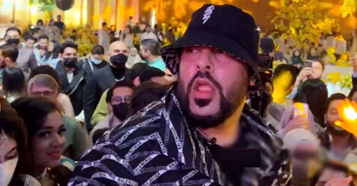 ঢাকার গায়ে হলুদ মাতালেন বলিউডের বাদশাহ