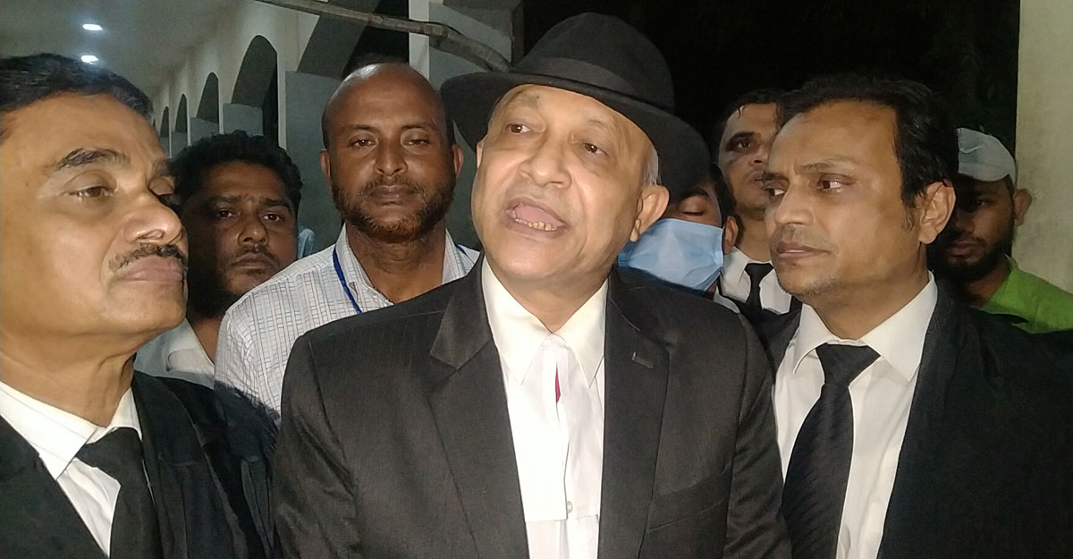 প্রতারণা করে ‘বিপিএম-পিপিএম’ পদক হাতিয়ে নেয় ওসি প্রদীপ