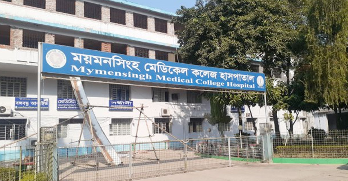 ৪ দিন পর নিজ ঘরের মেঝে খুঁড়ে মিলল বৃদ্ধের লাশ