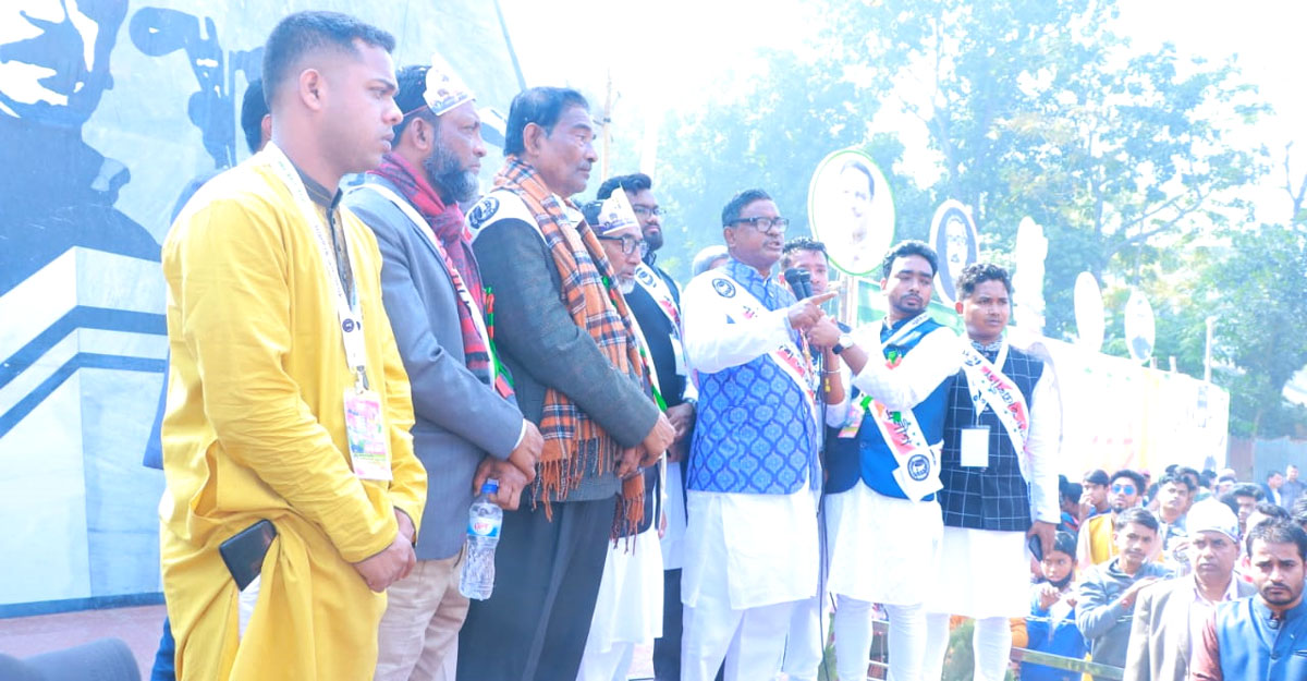 ছাত্রলীগকে বেশি করে পড়ালেখা করতে হবে : কাদের মির্জা