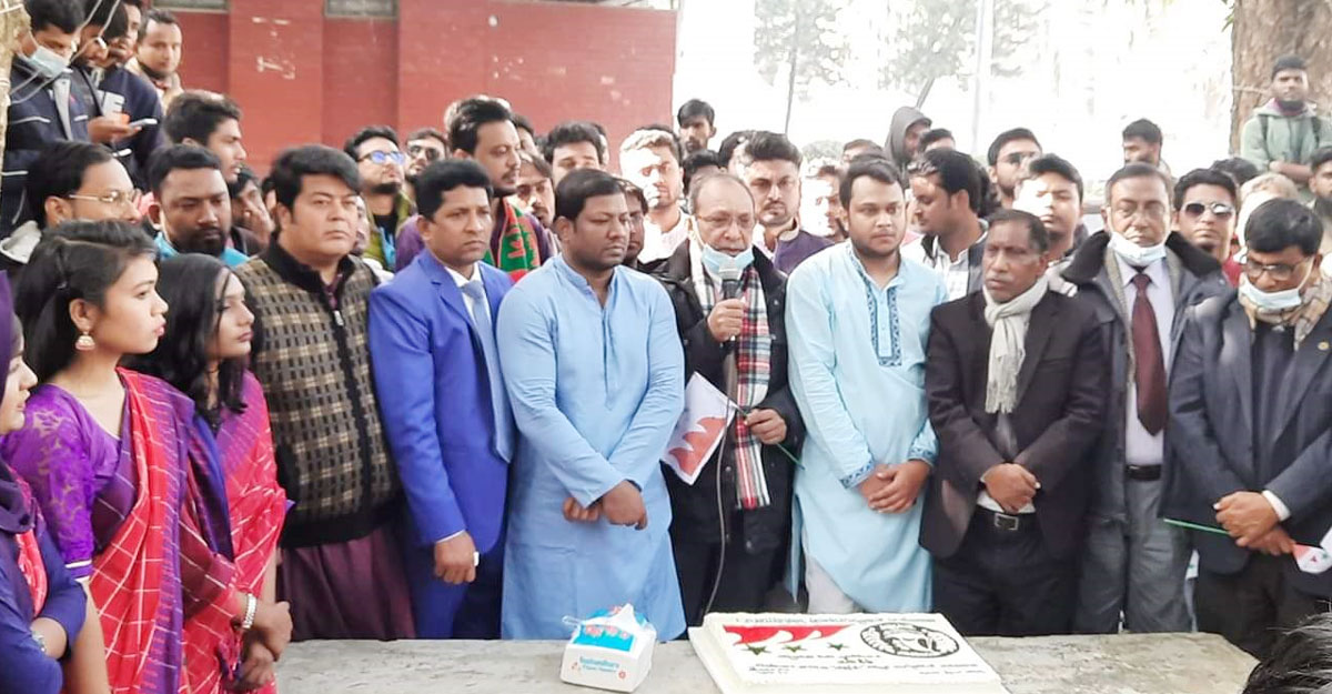 বাঙালির হৃদয়ের উত্তাপ থেকে ছাত্রলীগের জন্ম : রাবি উপাচার্য