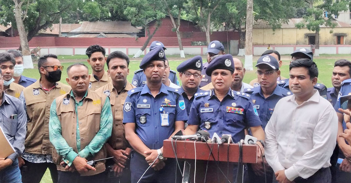 শোলাকিয়া ঈদগাহের নিরাপত্তায় জেলা পুলিশের ছুটি বাতিল