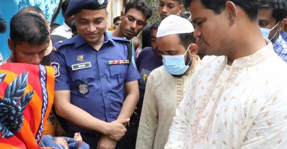 বাঁশঝাড়ে পাওয়া নবজাতকের চিকিৎসার দায়িত্ব নিলেন এসপি