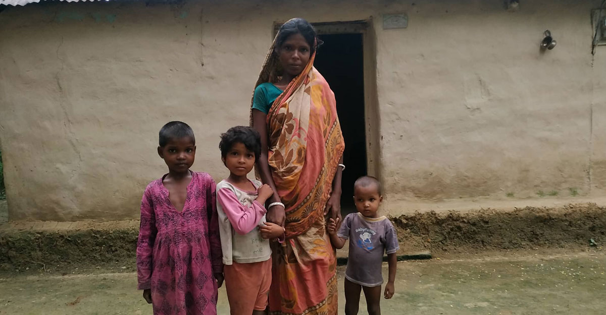 নিরামিষ খিচুড়ি আর বছরে একটি জামা, এই তাদের উৎসব