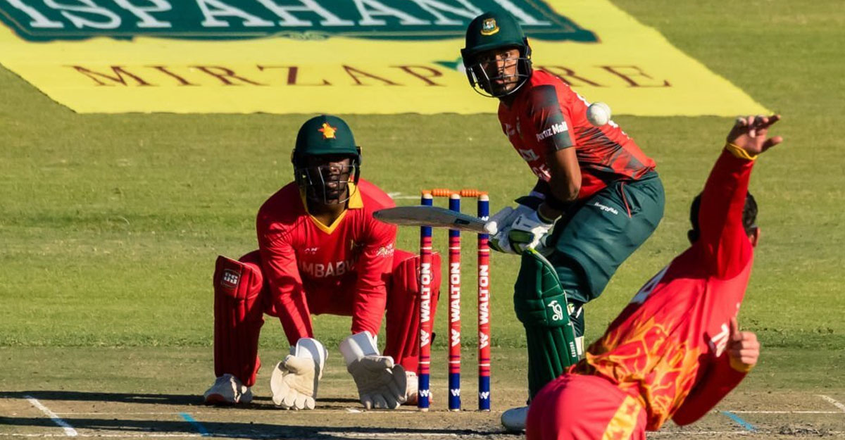 সেঞ্চুরির আশা জাগিয়েও পারলেন না বিজয়