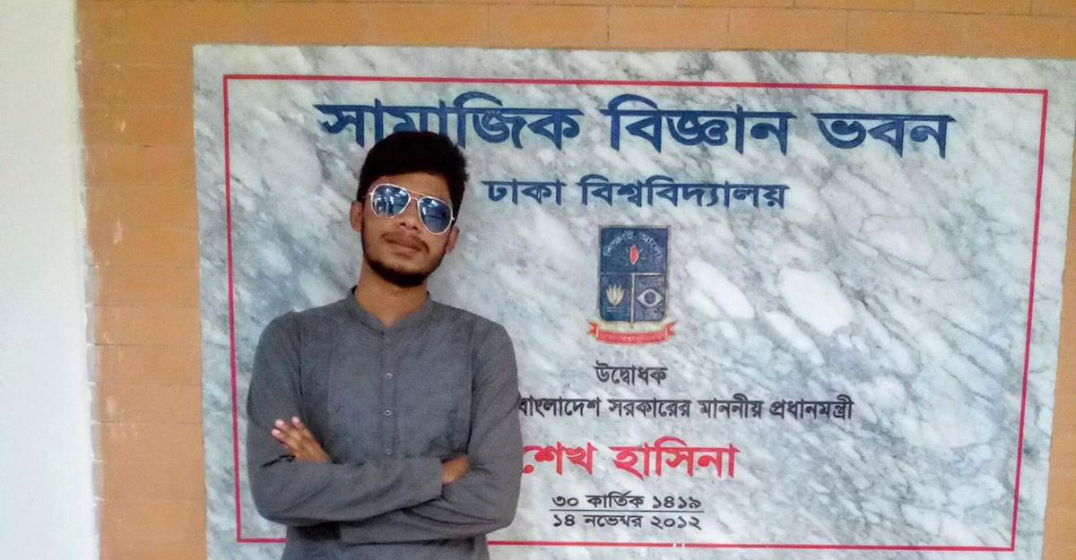 ‘ভুয়া’ পরিচয়ে ঢাবিতে অধ্যয়নরত এক শিক্ষার্থী আটক