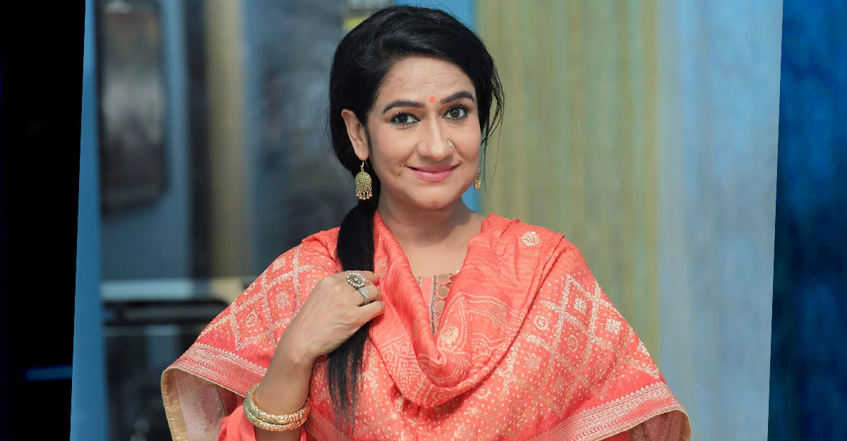 আমি সবসময় কচ্ছপের গতিতেই চলি: মনিরা মিঠু
