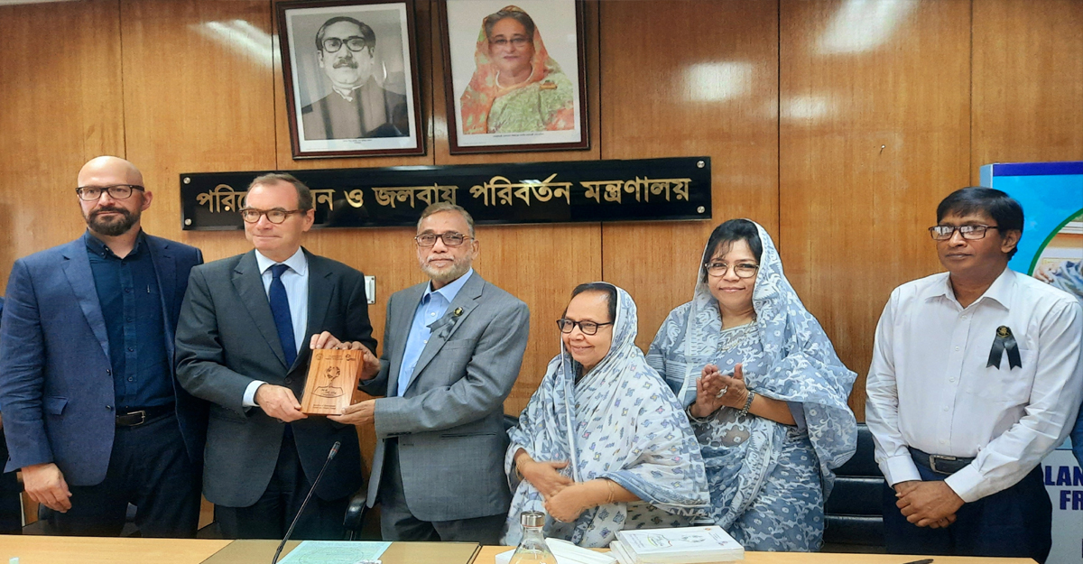ন্যাপ বাস্তবায়নে ব্রিটেনের সহযোগিতা চান পরিবেশমন্ত্রী