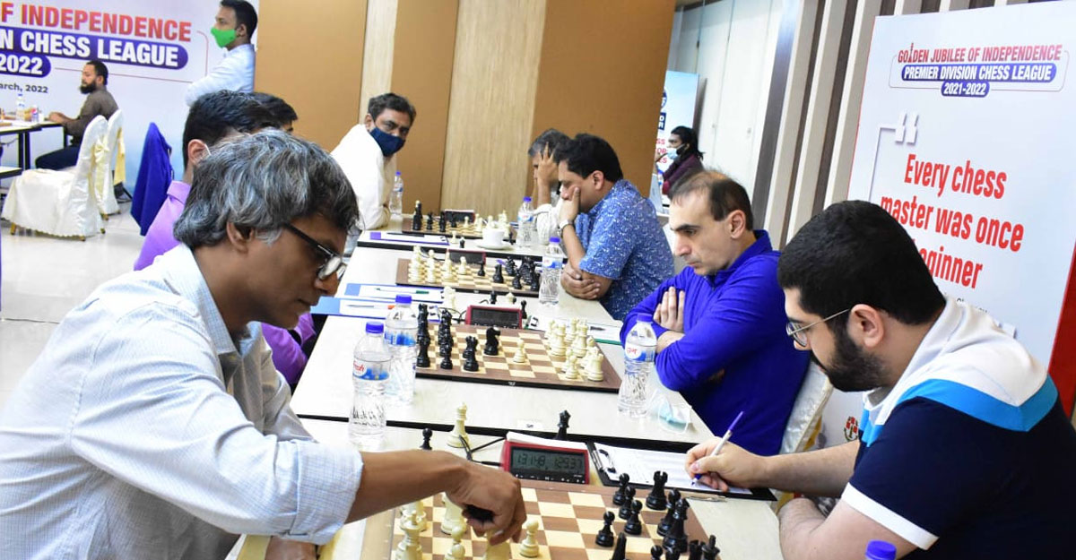 নাটকীয় নবম রাউন্ডে রাকিবের পুলিশ শীর্ষে