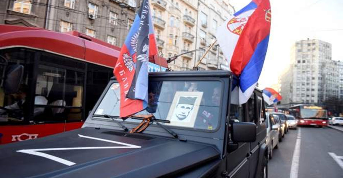 পুতিনের সমর্থনে সার্বিয়ার রাজধানীতে র‌্যালি