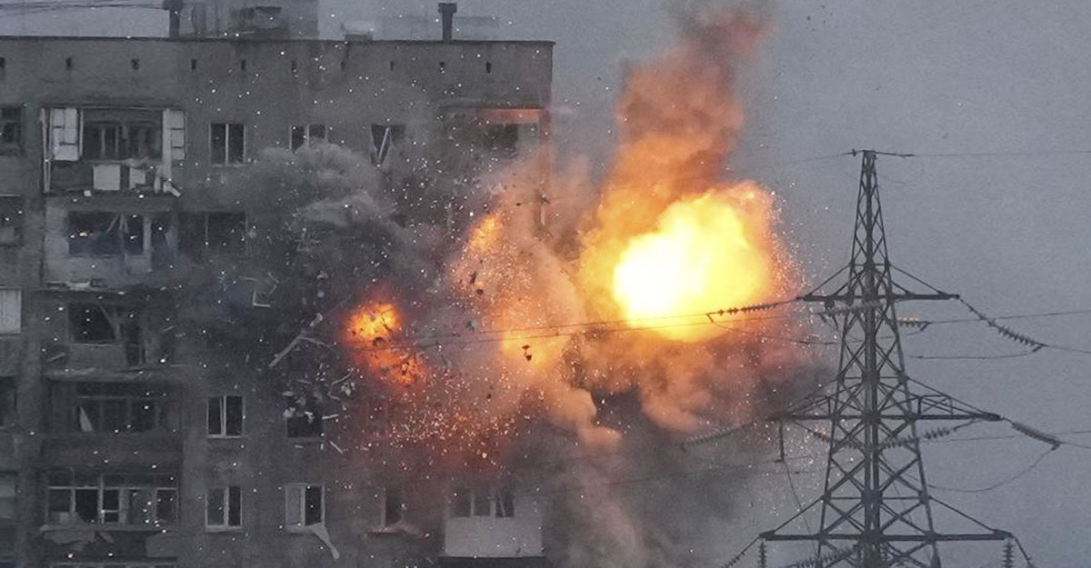 ‌‘ন্যাটো সীমান্তবর্তী‌’ সামরিক ঘাঁটিতে রুশ হামলা, নিহত ৯