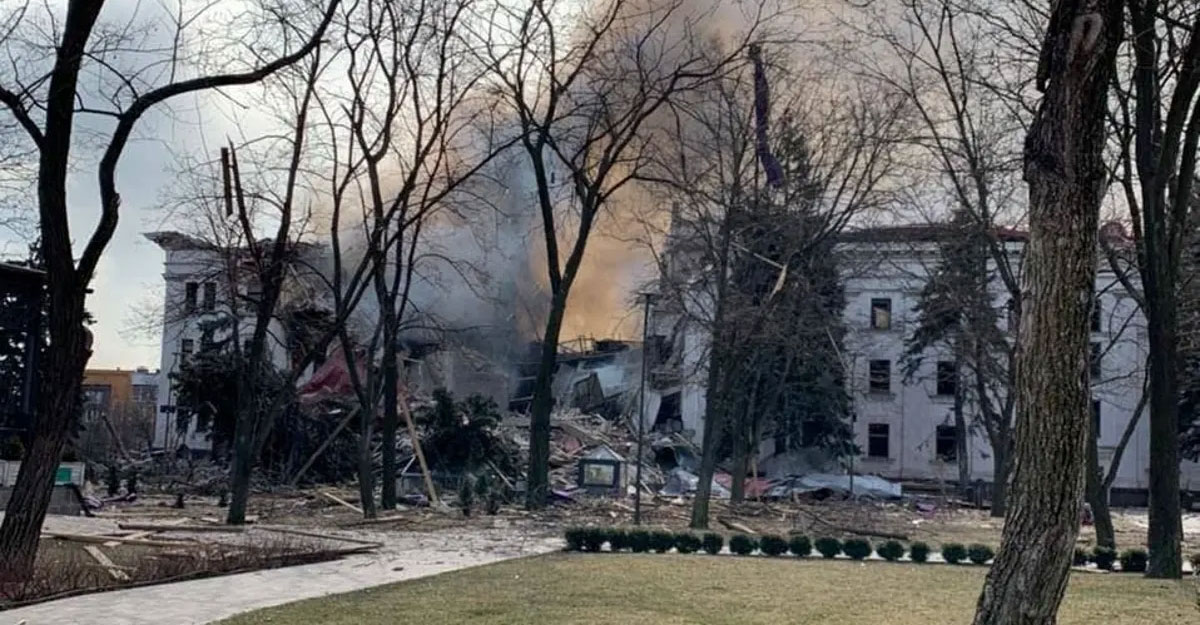 রাশিয়ার বিরুদ্ধে বেসামরিক আশ্রয়কেন্দ্রে হামলার অভিযোগ