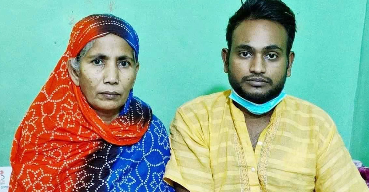 মায়ের কিডনিতে নতুন জীবন পেলেন ছেলে