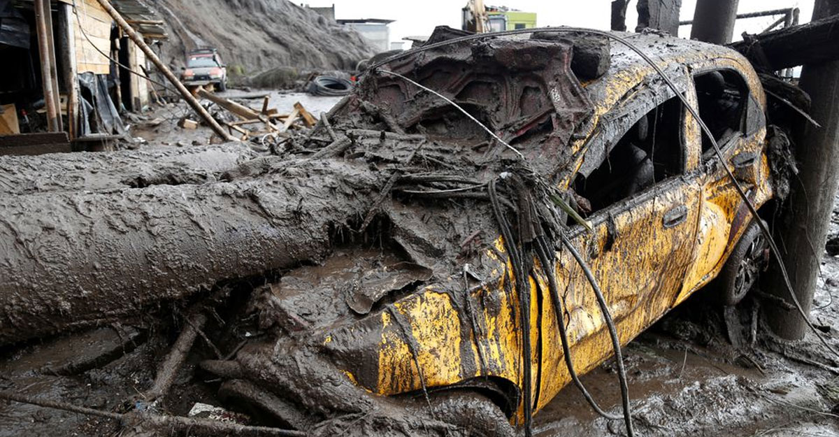 ইকুয়েডরে ভূমিধসে নিহত বেড়ে ২৪