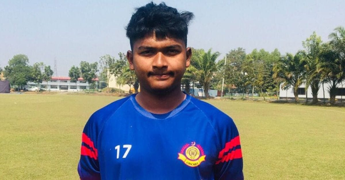 হ্যাটট্রিকসহ ৯ উইকেট তন্ময়ের