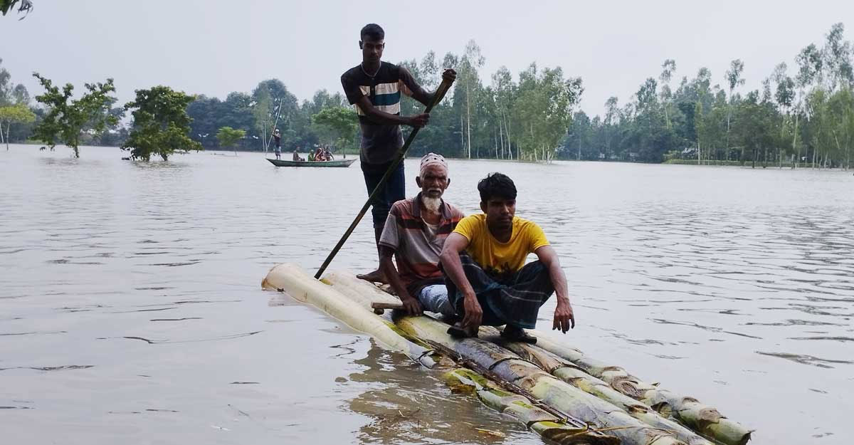 বন্যায় বিভিন্ন রোগে আক্রান্ত ১০৭৭৪ জন