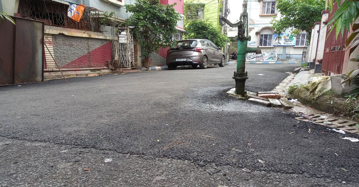 রাস্তা তৈরিতে প্লাস্টিক ব্যবহার হলো কলকাতায়, বর্ষায় টিকলেই পাস