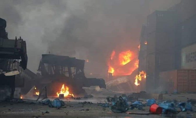 আগুনে পুড়ছে বিএম কনটেইনার ডিপো