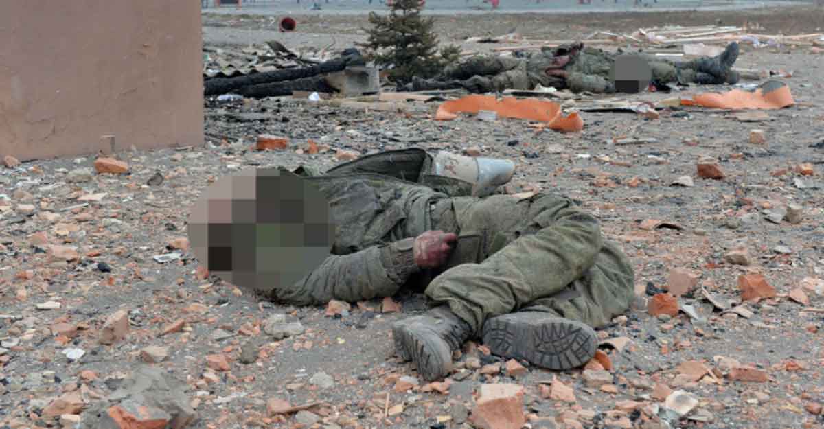 নিহত রুশ সেনাদের পরিচয় শনাক্তে প্রযুক্তি ব্যবহার করছে ইউক্রেন