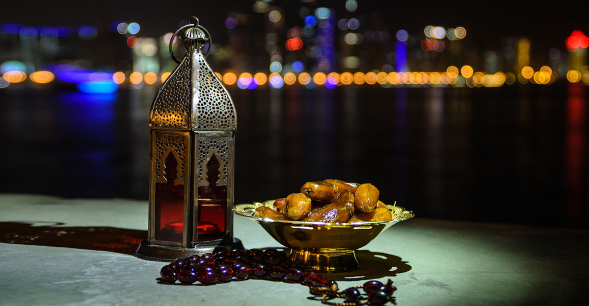 রমজানে শয়তানকে বন্দির ব্যাপারে হাদিসে যা বলা হয়েছে