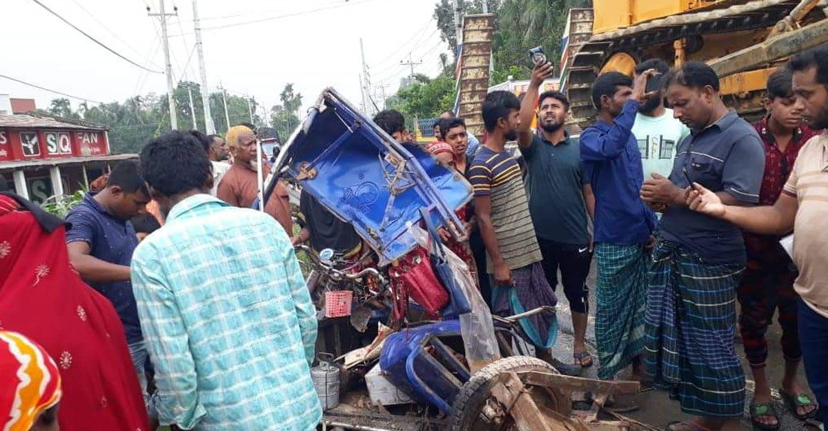 রাজবাড়ীতে সড়কে একই পরিবারের ৫ জনসহ নিহত ৬