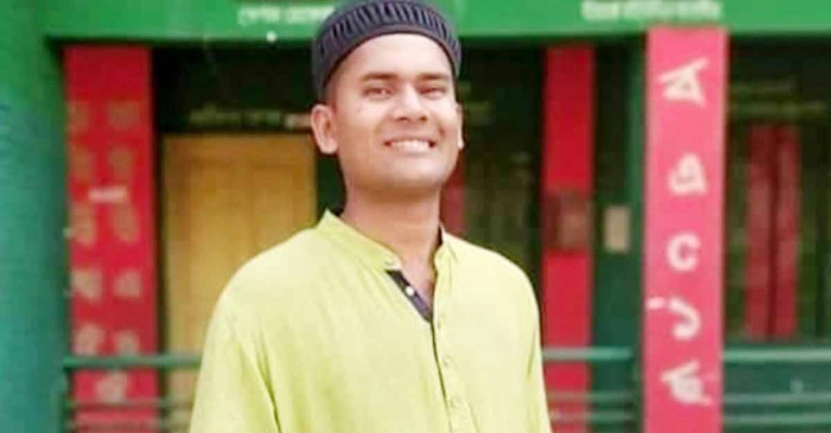 গোপনে গৃহবধূর গোসলের ভিডিও ধারণ ও ধর্ষণ, ছাত্রলীগ নেতা গ্রেপ্তার