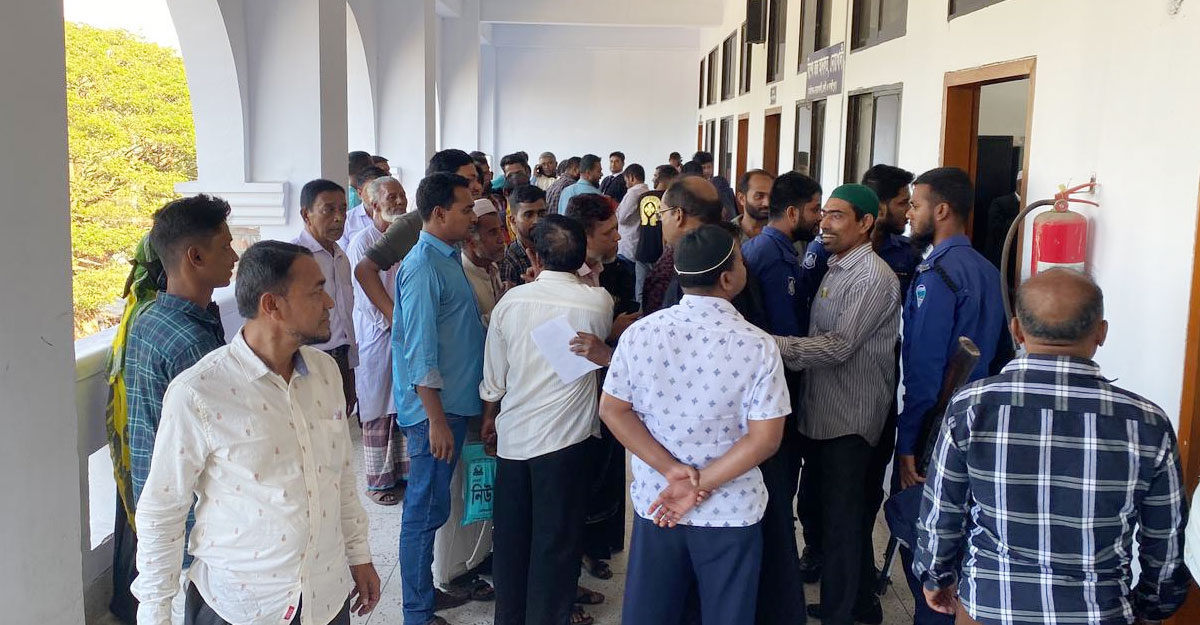 স্ত্রীকে হত্যার ১৭ বছর পর স্বামীর মৃত্যুদণ্ড