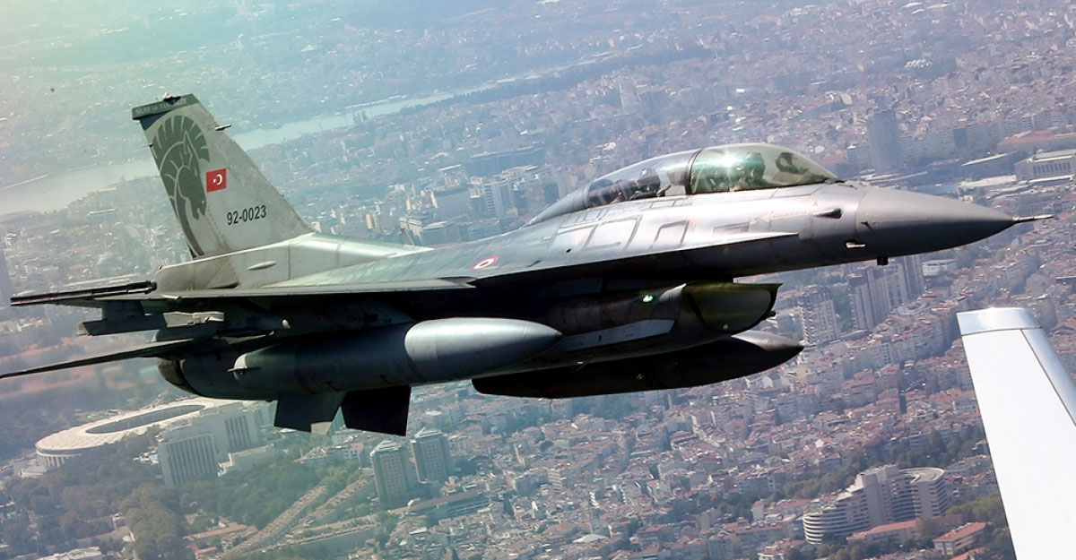 ইস্তাম্বুলে বিস্ফোরণের জবাবে সিরিয়া-ইরাকে বিমান হামলা তুরস্কের