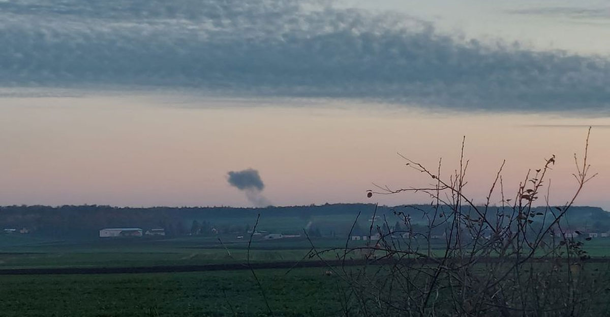 ক্ষেপণাস্ত্র বিস্ফোরণ : শান্ত থাকার আহ্বান পোলিশ প্রধানমন্ত্রীর