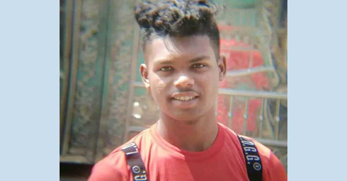 চলন্ত লঞ্চ থেকে ঝাঁপ দিলেন মা, ঝাঁপিয়ে পড়লেন ছেলেও