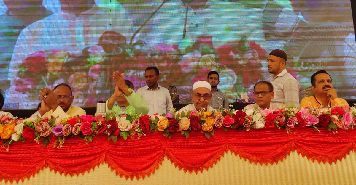 দুর্ভিক্ষ আসার আগেই জনগণ এই সরকারের পতন ঘটাবে : মির্জা আব্বাস