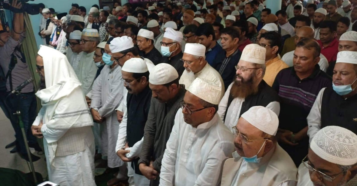 বায়তুল মোকাররমে সাজেদা চৌধুরীর ২য় জানাজা অনুষ্ঠিত