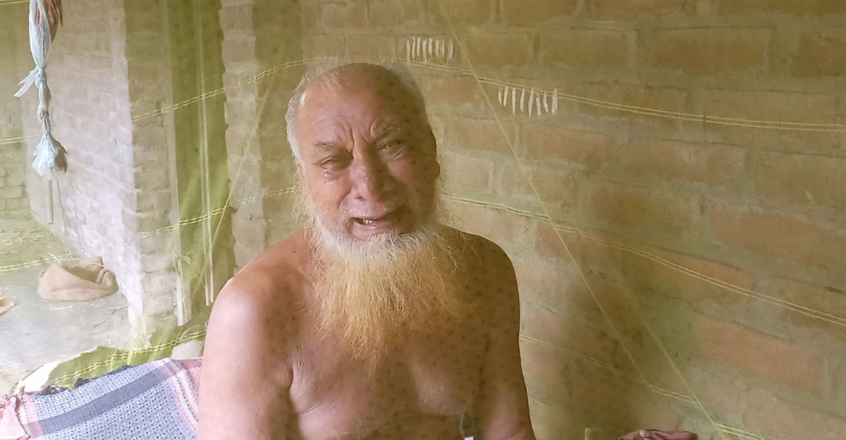 ব্যথায় কাতরাচ্ছেন ৪০ বছর ধরে ‌‘লাশ টানা হাশেম’