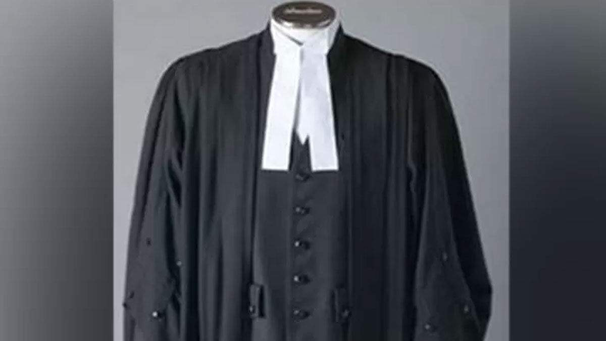 উচ্চ তাপমাত্রা : আদালতে ড্রেস কোড পরিবর্তন চেয়ে আবেদন